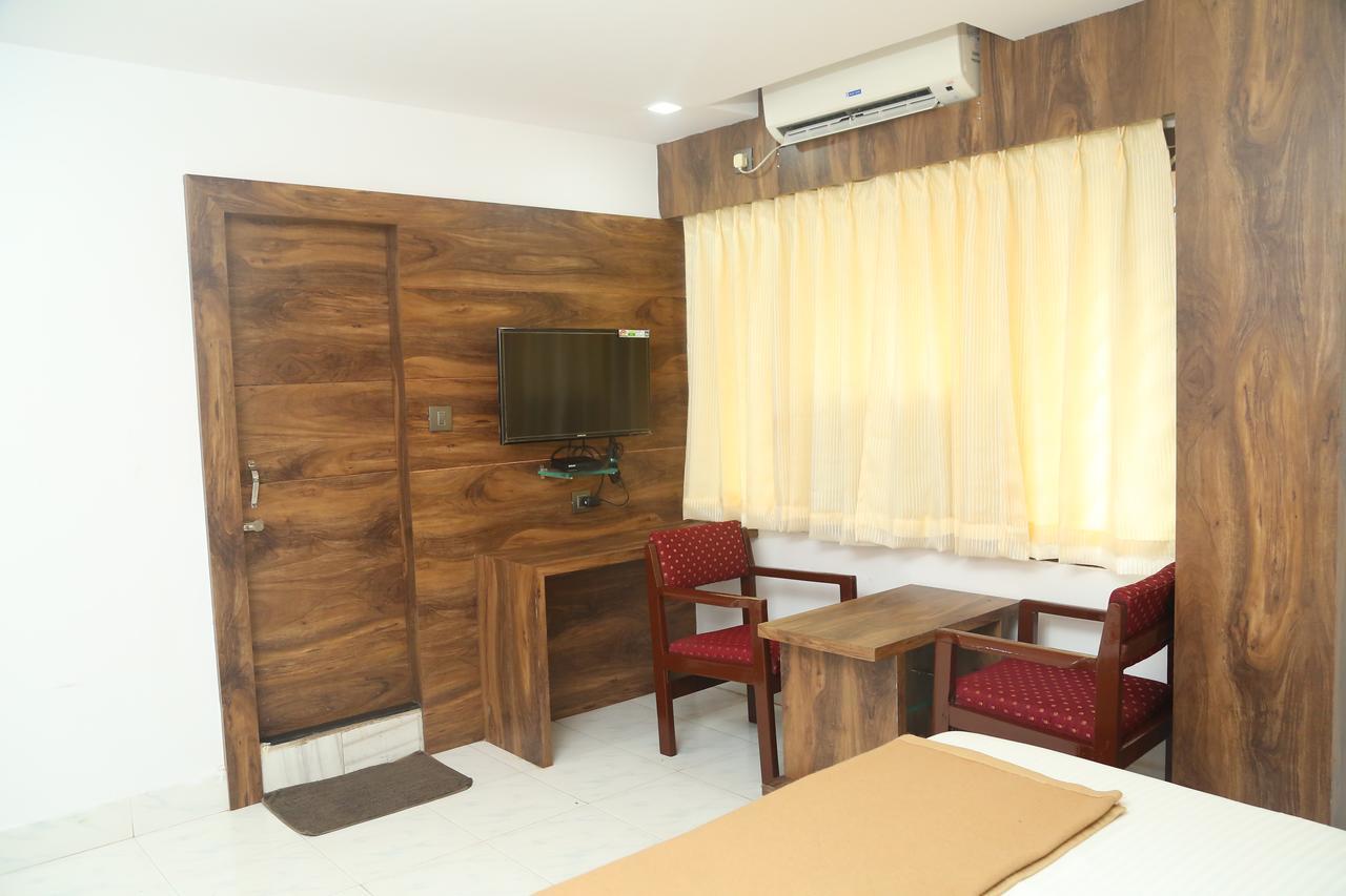 Konark Lodge Visakhapatnam Zewnętrze zdjęcie