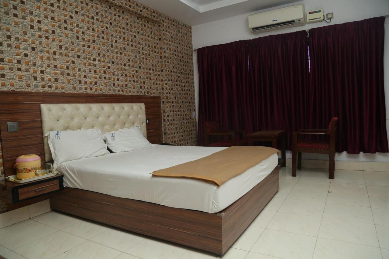 Konark Lodge Visakhapatnam Zewnętrze zdjęcie